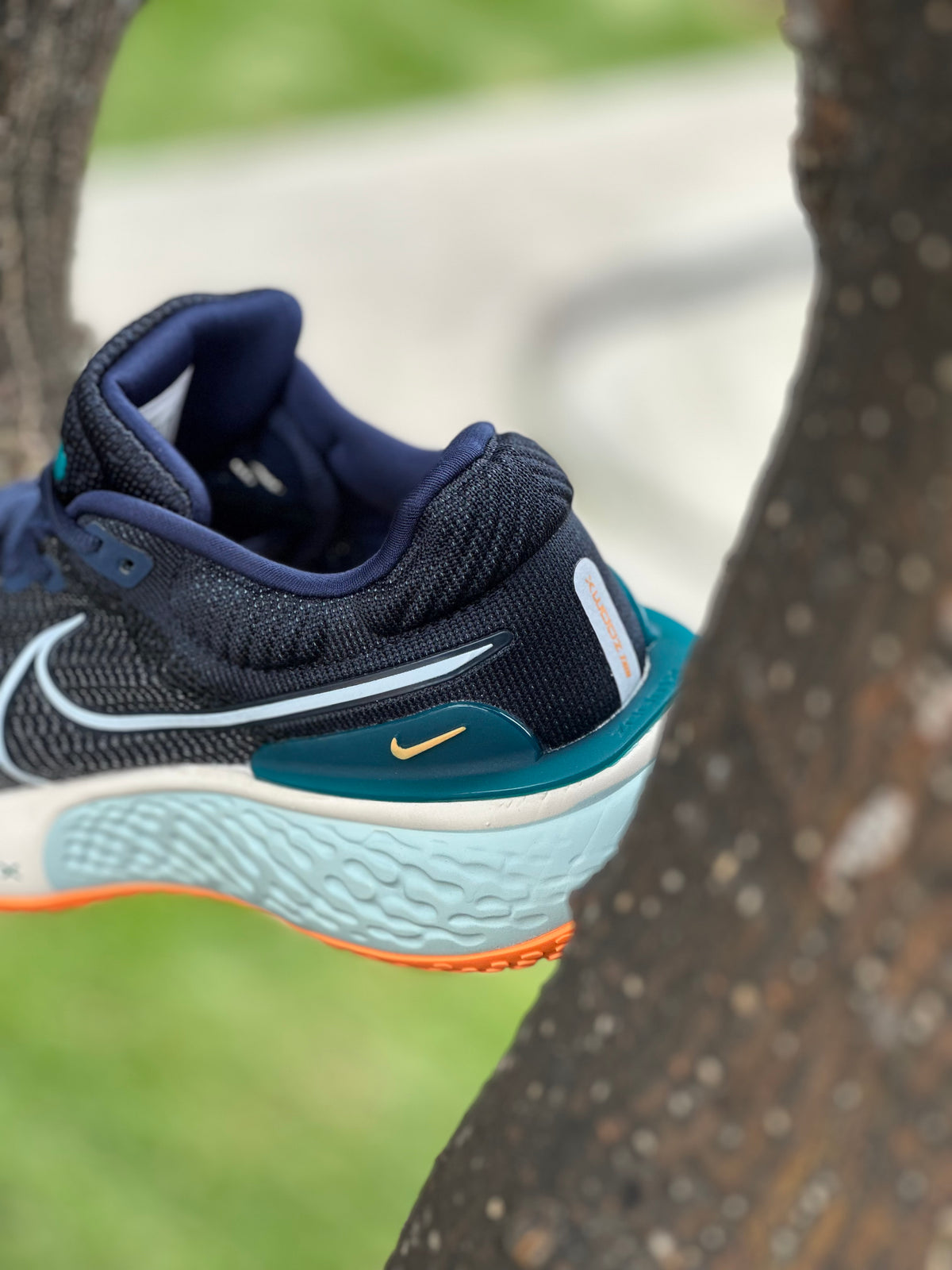NIKE ZOOMX INVINCIBLE RUN FLYKNIT 2