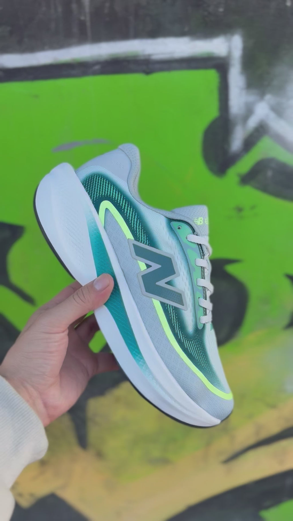 New Balance Ellipse V1.